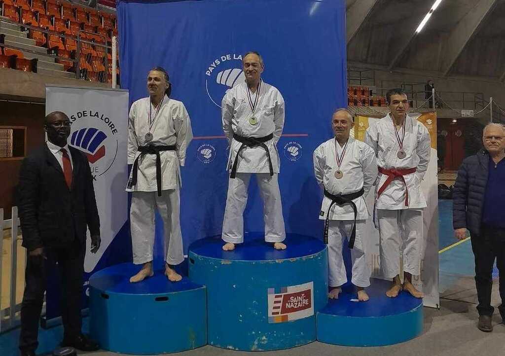 Eddy Poulinet - Médaille argent - Championnat de Ligue kata